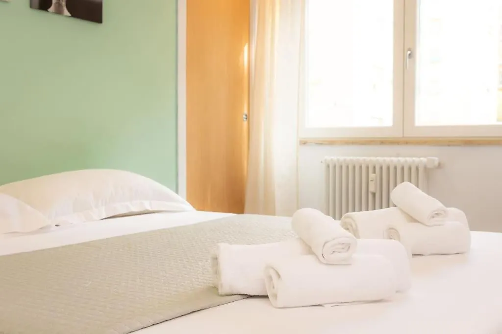 Apartment 21' Dal Colosseo Metro C Moderna Dimora Romana Italy